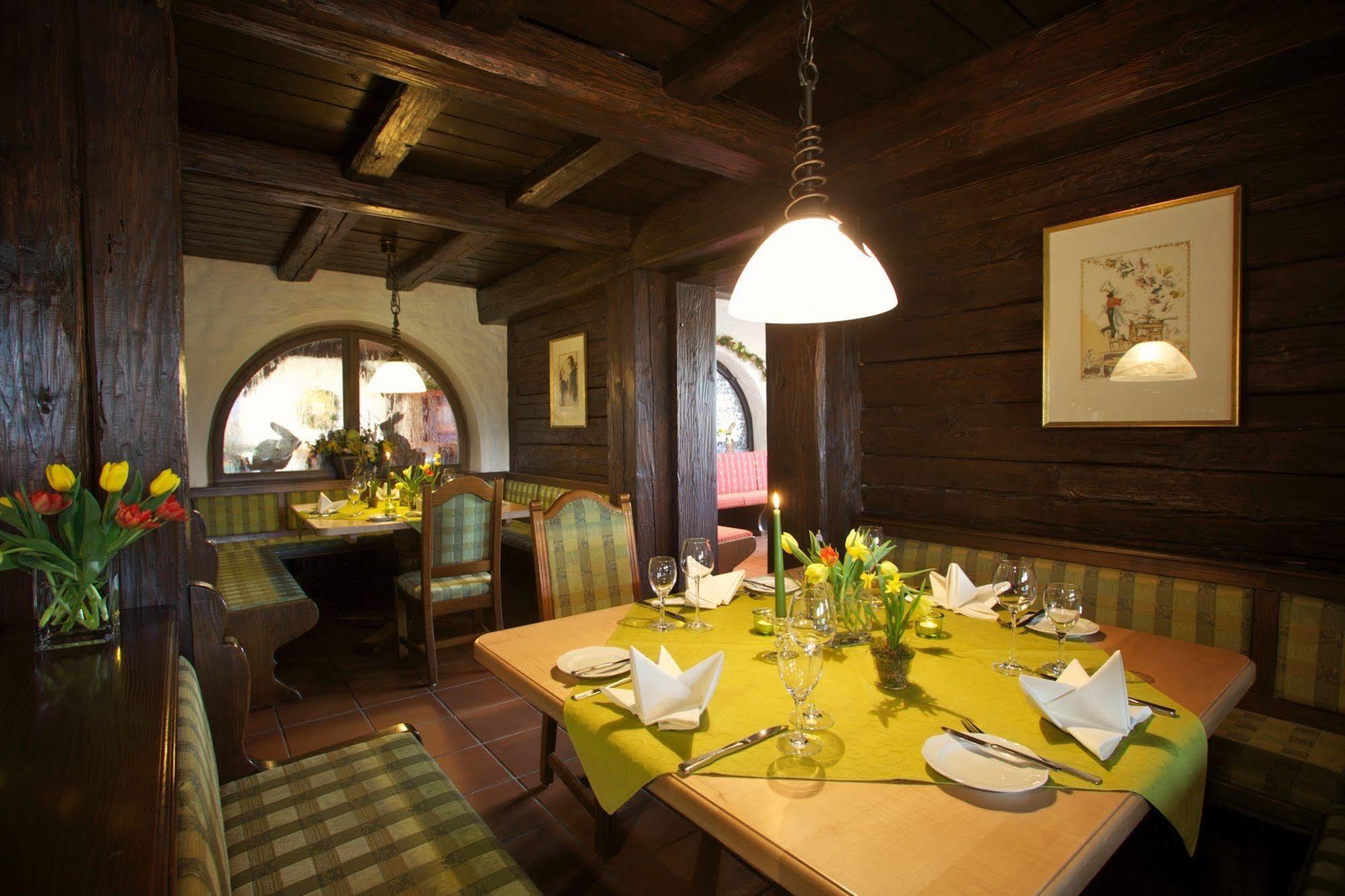 Hotel & Restaurant Dornweiler Hof Illertissen Exteriér fotografie